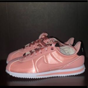 Nike Cortez Classic Pink  Sport Athletics Shoes